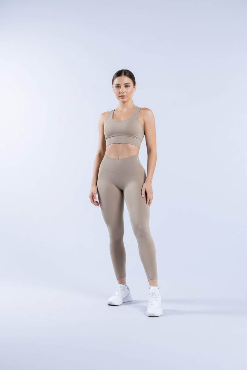 Leggings full body shot